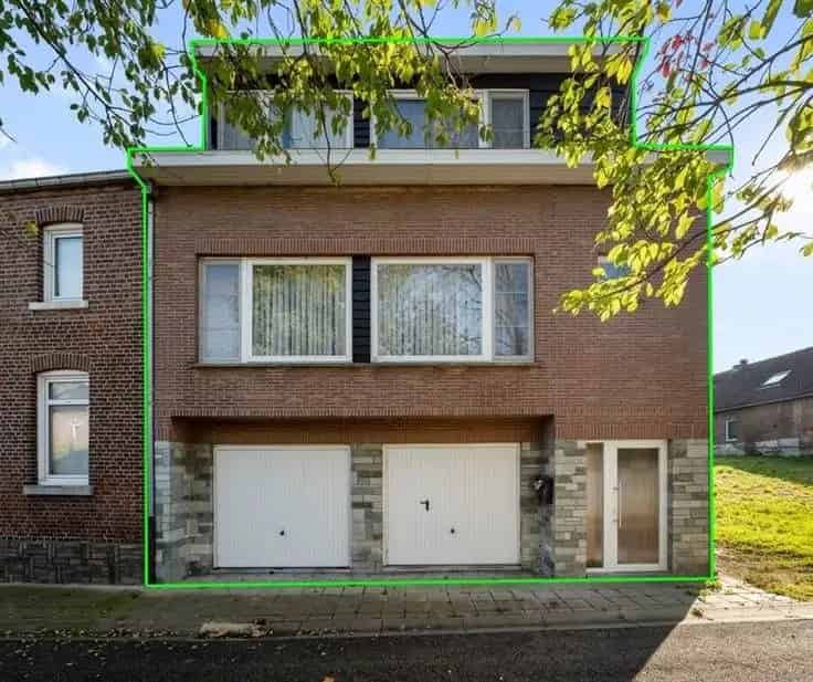 Ruime Gezinswoning 321m² Kortijs - Zorgwoning - Tweewoonst