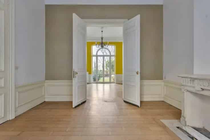 Herenhuis te koop Luik Centrum 327m2 Karaktervol