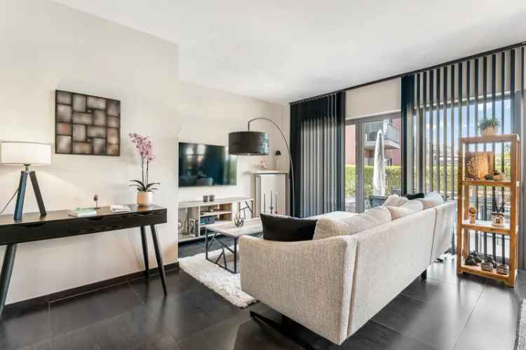Appartement te koop Tongeren: Instapklaar appartement met terras