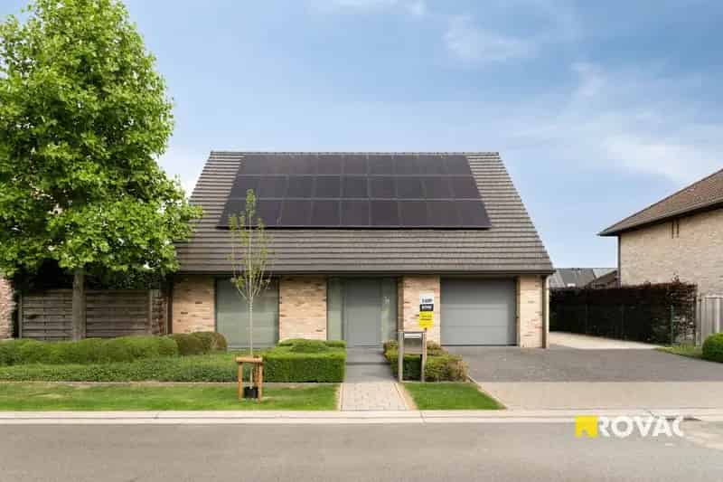 Ruime Alleenstaande Woning Bosmolens