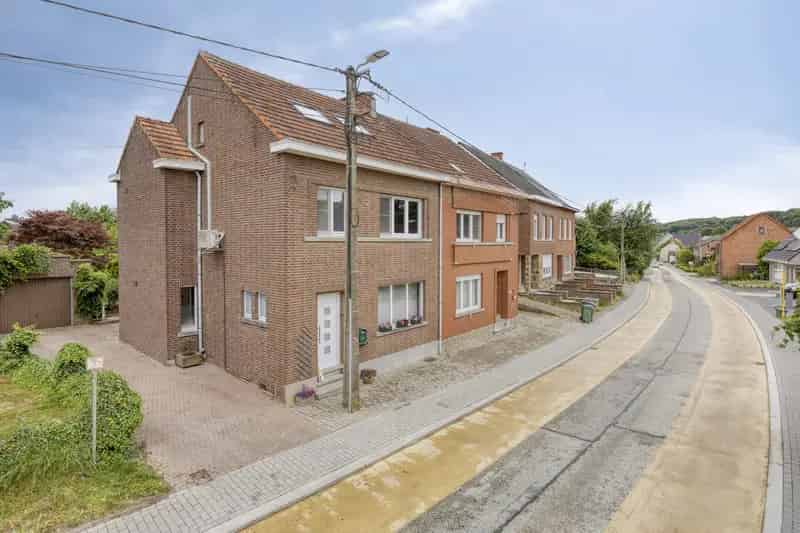 Gezinswoning Linden 3 slaapkamers veranda tuin garage