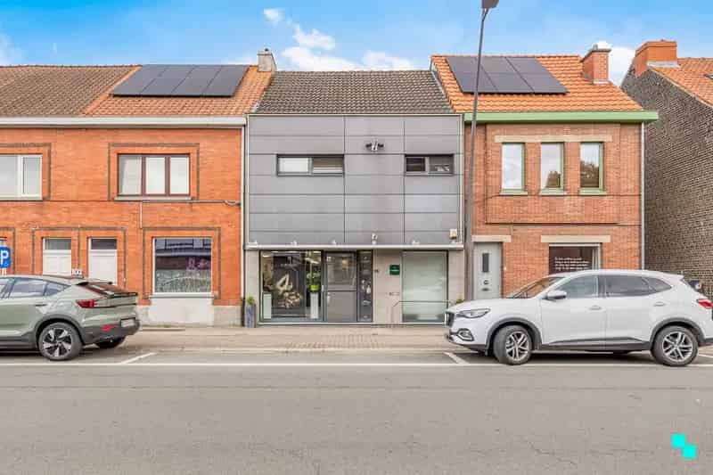 Woning met uitbreidingsmogelijkheden en tuin Merelbeke