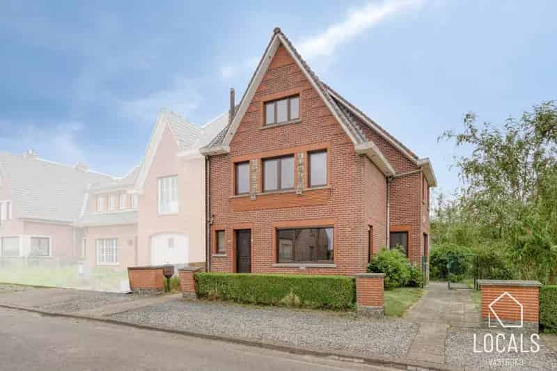 Huis te huur Herzele: Ruime gezinswoning met 3 slaapkamers en grote tuin