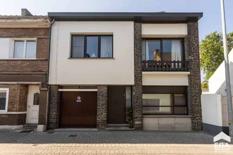 Ruime woning te koop Erembodegem 3 slaapkamers
