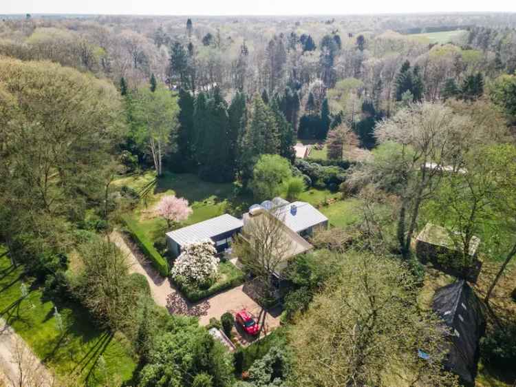 Laagbouwvilla 4953m2 Domein