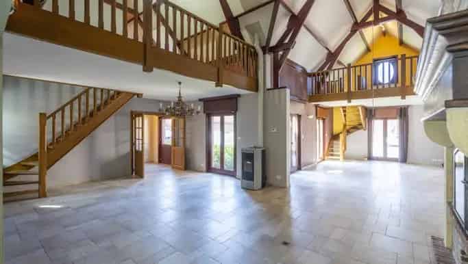 Huis te koop Komen-W: Grote tuin, binnenzwembad, EPC B