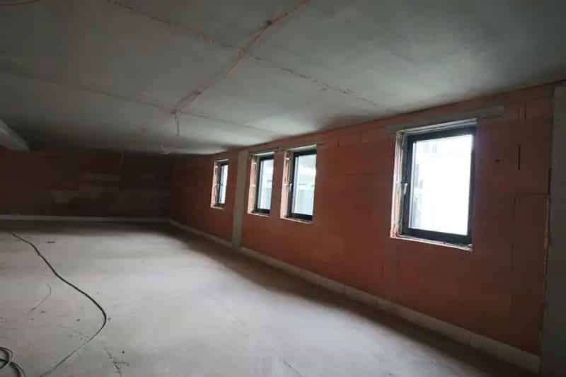KoningsHoek H2B 125m2 Kantoorruimte Toplocatie Parking Berging