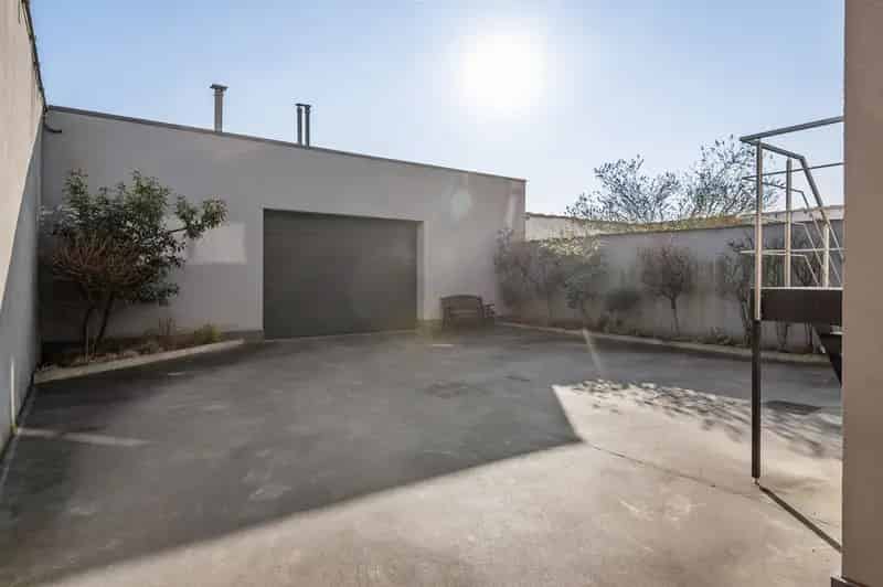 Ruime Kangoeroewoning 6 SLPKS Groot Magazijn Mortsel