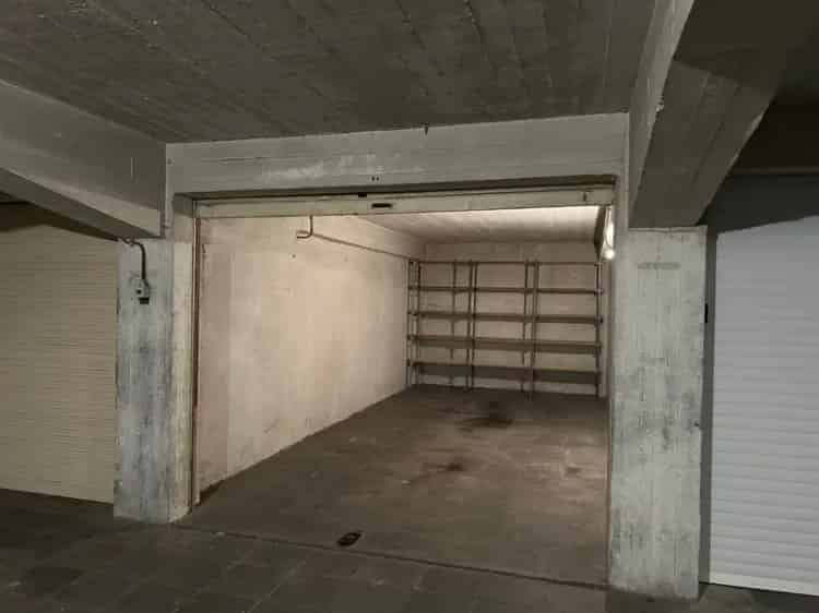 Garage te Huur Nabij Zeedijk Mariakerke