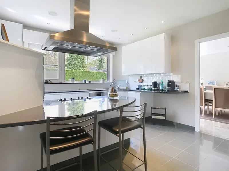Laagbouwvilla te koop Dikkelvenne 3 slaapkamers garage tuin