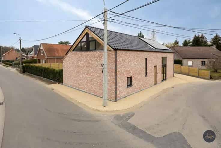 Huis Te Koop Tremelo: Luxe Villa met 4 slaapkamers