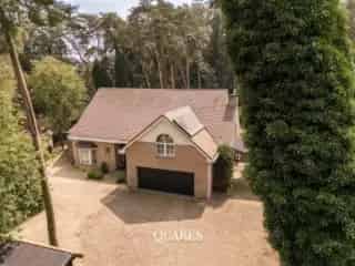 Villa te koop Sint Niklaas 4 slaapkamers grote tuin