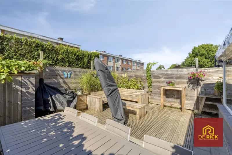 Huis te koop: Instapklare 4 Slaapkamers, Tuin, Energiezuinig