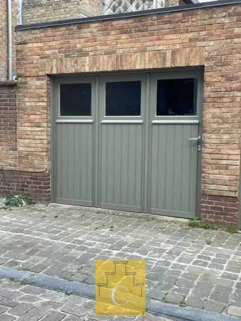 Garage te huur in de Blokstraat