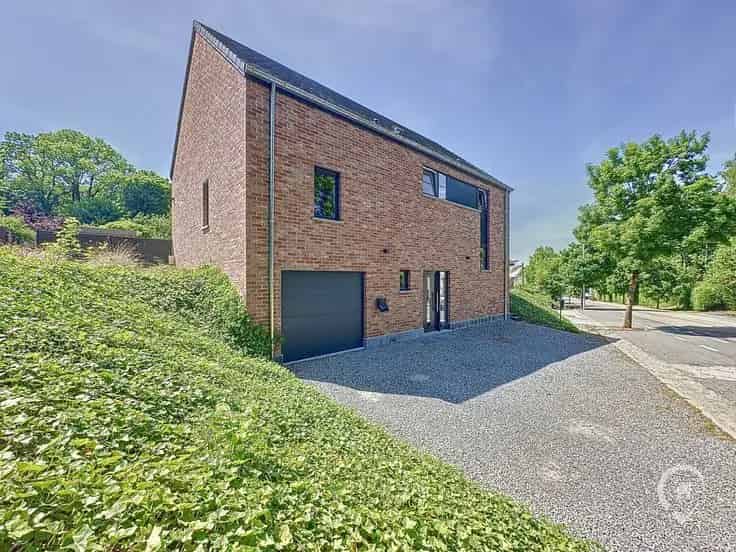 Moderne Villa te Koop in Marche-en-Famenne