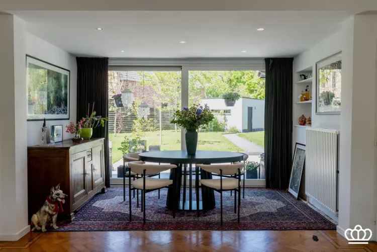Huis te koop Kalmthout: 4 slaapkamers, garage, tuin