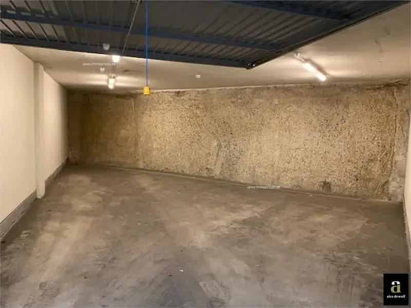 Garage te Koop Knokke - Garagebox voor 2 wagens