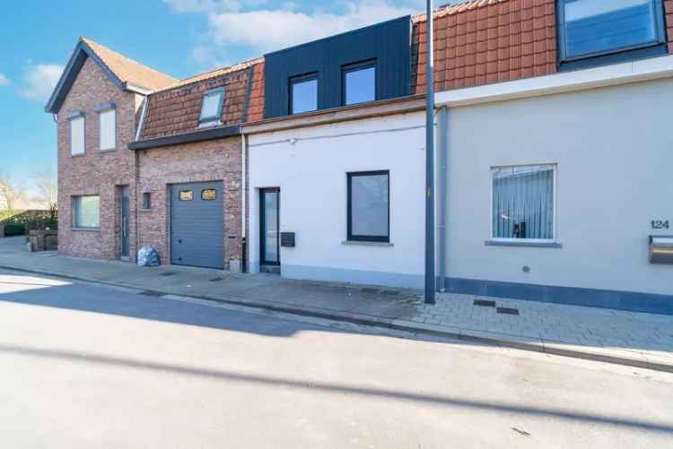 huis te koop gerenoveerde woning in zwevegem met moderne indeling