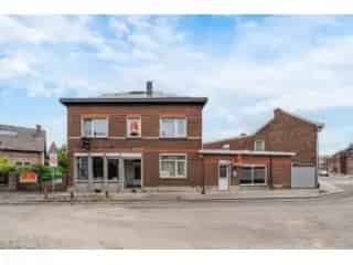 Huis Gemengd Gebruik Te Koop Hermée