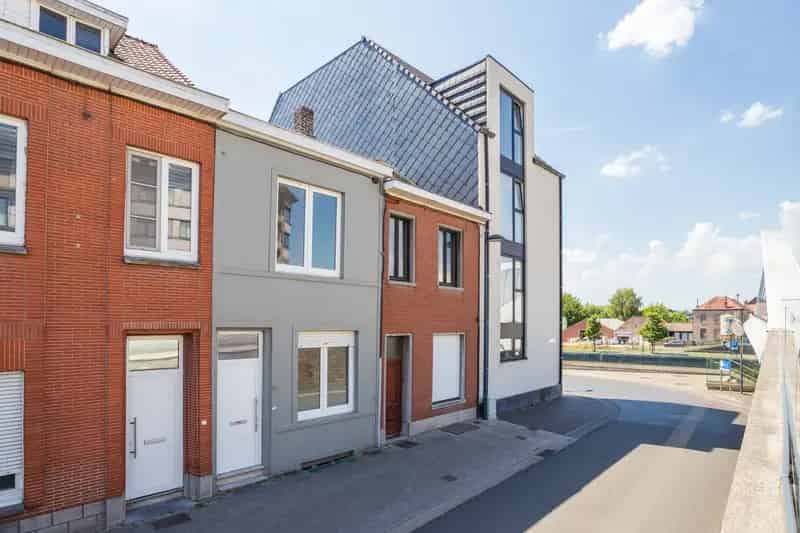 Huis te koop Harelbeke: EPC C, 2 badkamers, garage, kelder en zolder