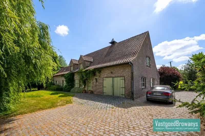 Huis te huur: Idyllische Fermette met 5 slaapkamers