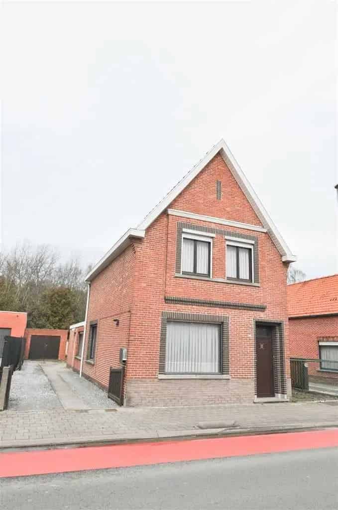Huis te huur met garage en tuin