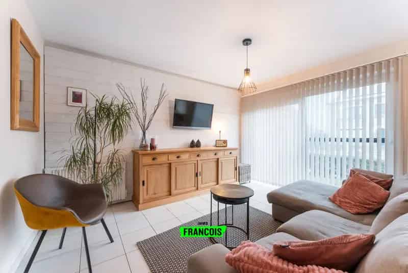 Gelijkvloers Appartement te Koop in Centrum De Haan