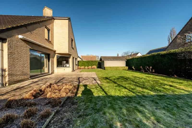 Huis te huur Kuurne: 4 slaapkamers, garage, zonnige tuin