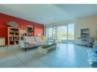 Appartement te Huur Nijvel 90m² 2 slaapkamers Terras Parking