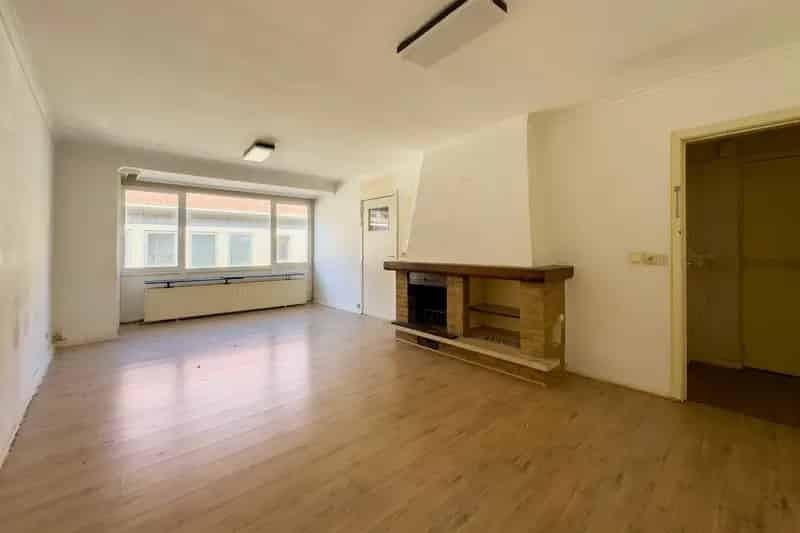 Appartement te renoveren 2 slaapkamers Eeklo