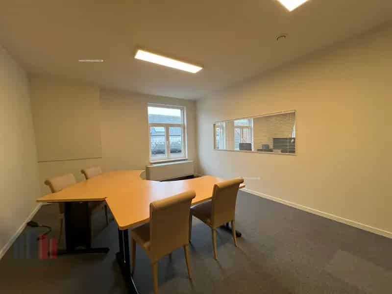 Kantoren te huur Gentbrugge 266m²