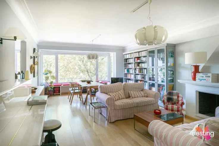 Appartement Te Koop Sint-Gillis 2 slaapkamers Terras