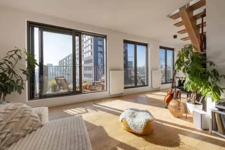 Duplex Antwerpen: Panoramisch Uitzicht en Moderne Luxe