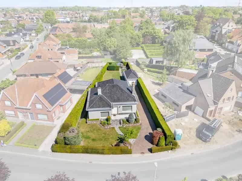 Huis te koop Vichte: karaktervolle woning met garage