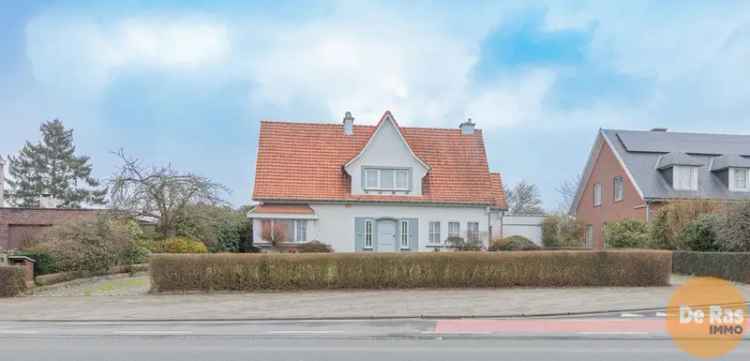 Te koop villa met mogelijkheden in Haaltert nabij N460