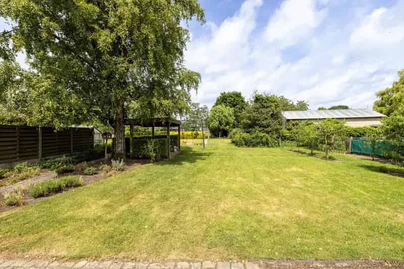 Huis te koop Vorselaar: 4 slaapkamers, grote tuin en garage