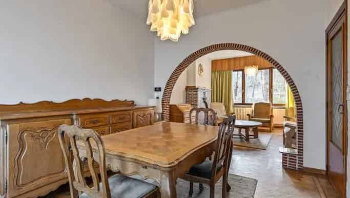 Huis te koop Wilrijk 4 slaapkamers te renoveren