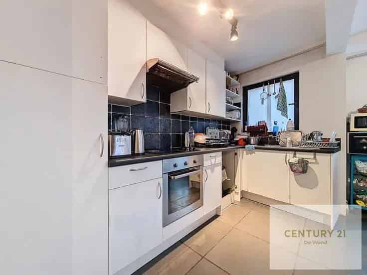 Appartement Te Koop 1 Slaapkamer Eerste Verdieping