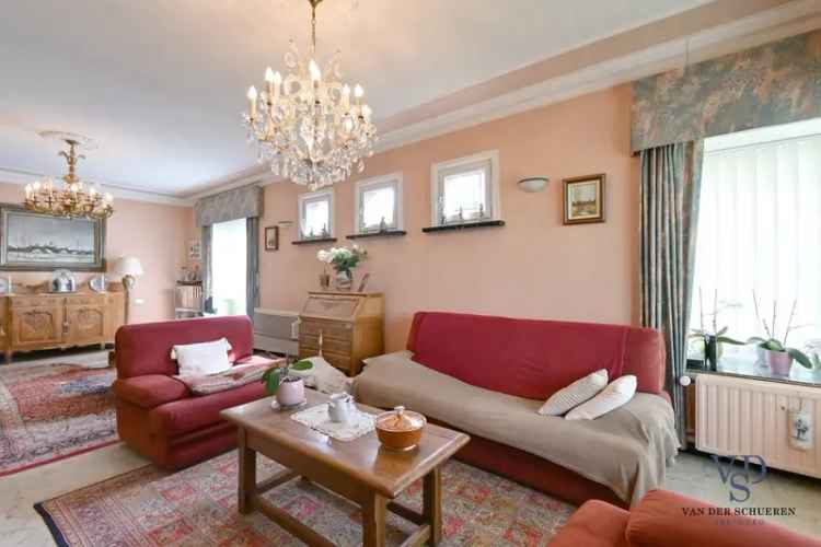 Karaktervolle Villa Nabij Centrum Merelbeke