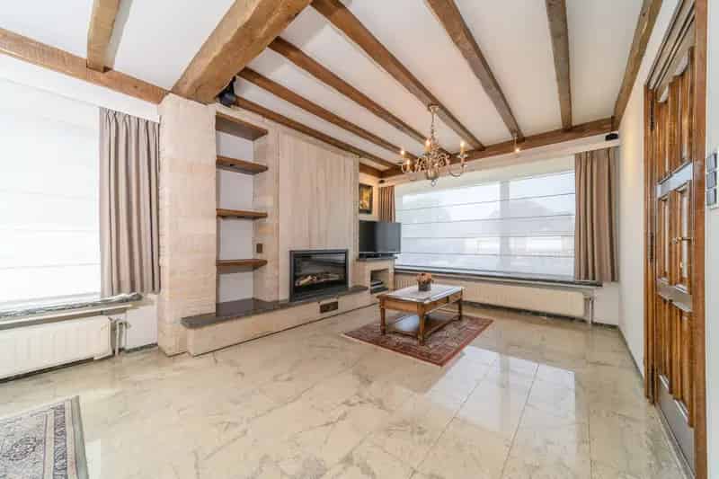 Huis te koop in Haaltert - Ruime gezinswoning