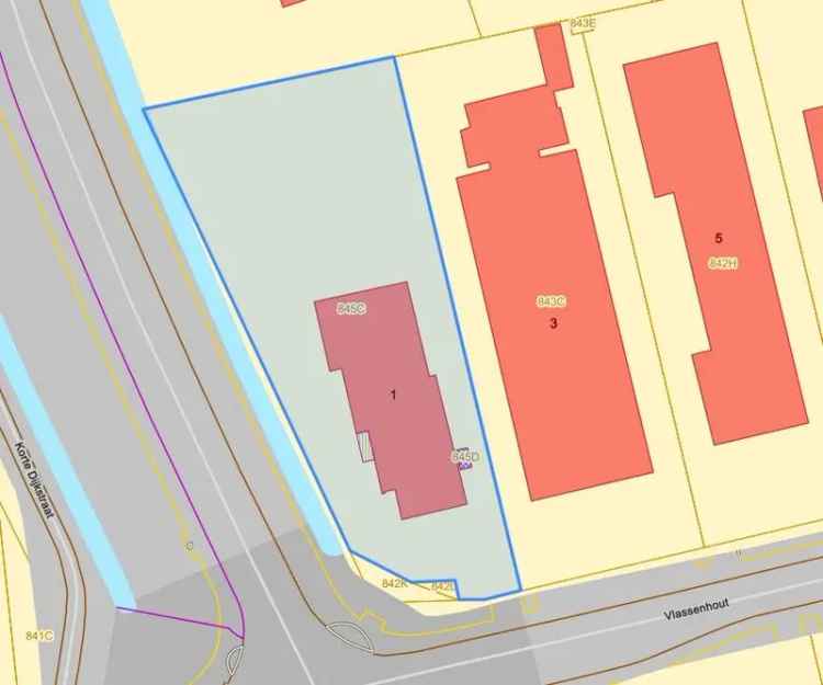 ** IN OPTIE ** UITZONDERLIJK COMMERCIEEL GEBOUW MET PARKING N41