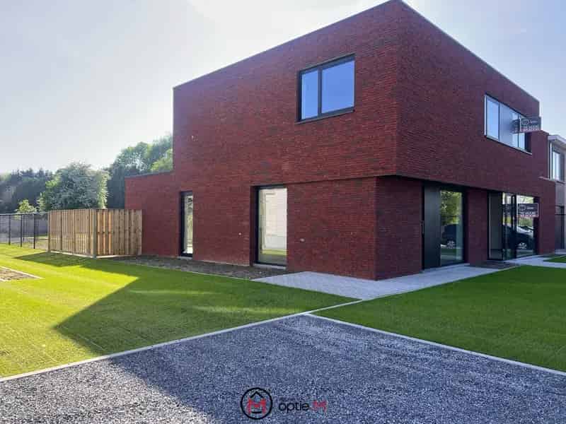 Ruim Duplex Appartement te Koop in Bilzen