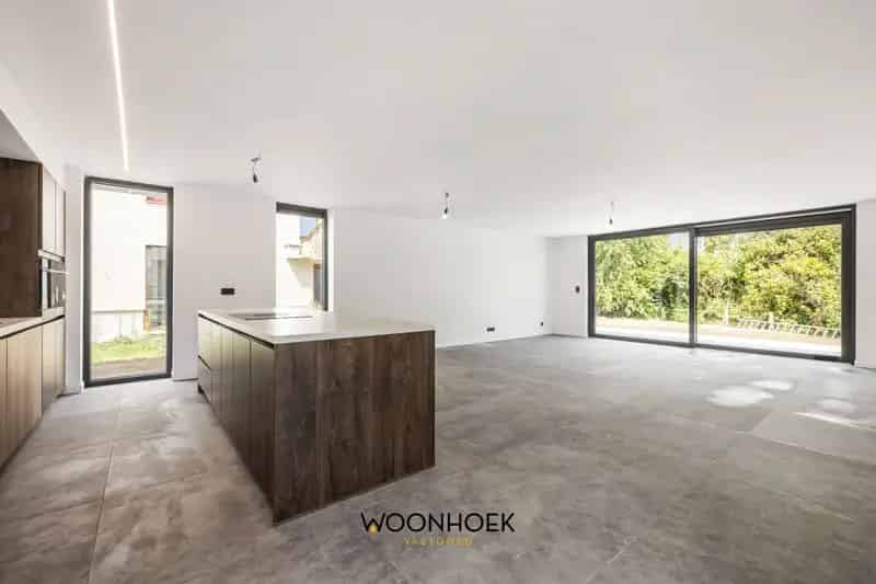 Luxe Nieuwbouw Villa te Lokeren  E10 3 slaapkamers 2 badkamers