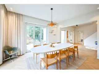 Villa te koop Ukkel 385m² 5 slaapkamers Domotica