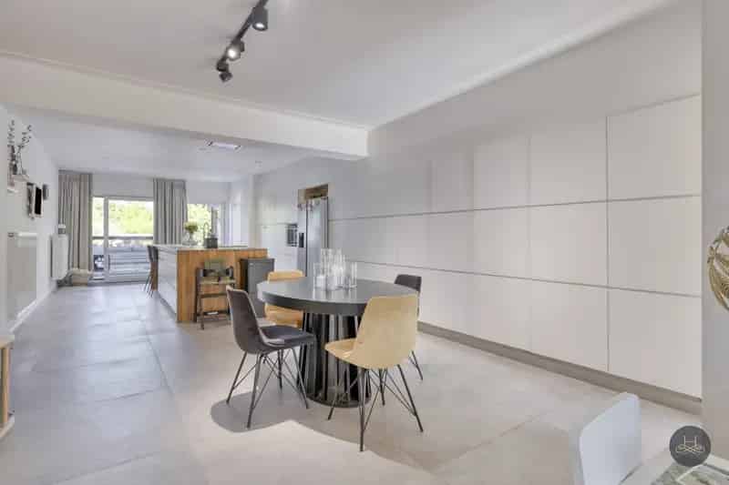 Huis te huur Edegem: gerenoveerd, tuin, zwembad
