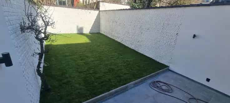 Duplex te Koop - Gerenoveerd - 3 slaapkamers - Tuin