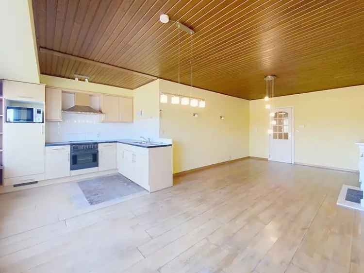 Appartement te koop Eeklo 3 slaapkamers garage