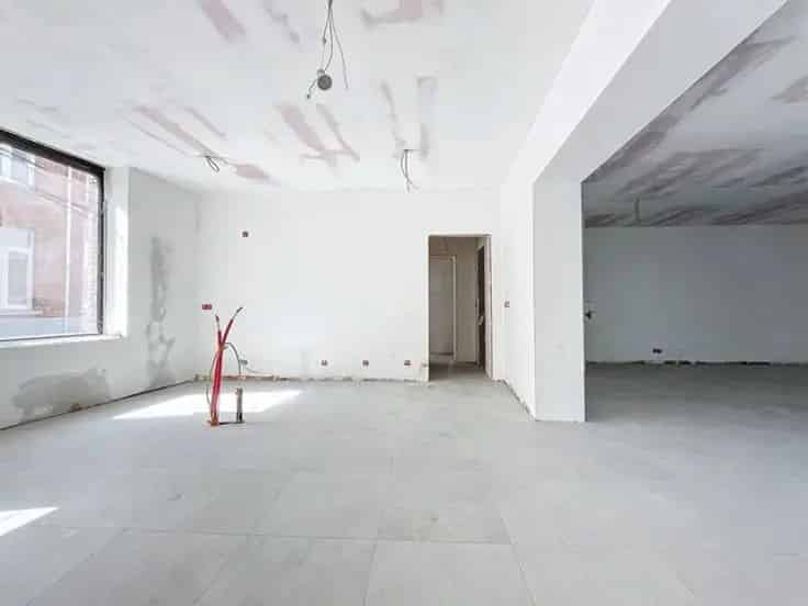 Gelijkvloers Appartement Te Koop 2 slaapkamers Nabij Centrum