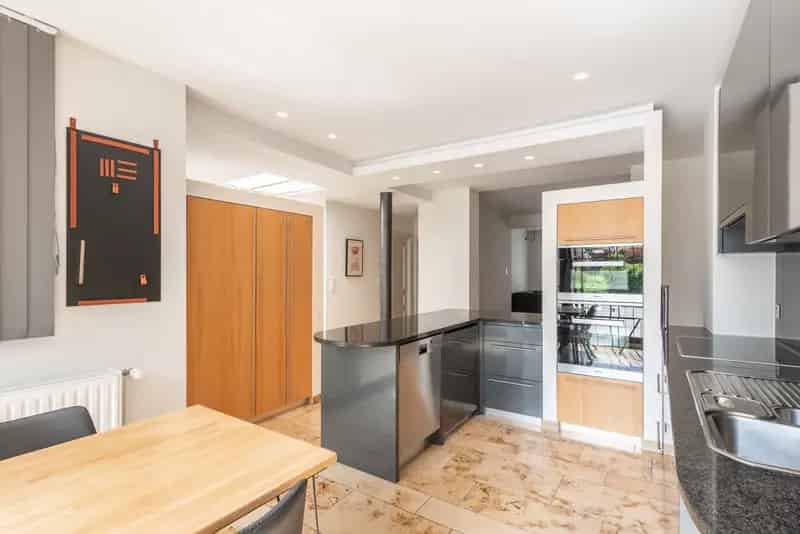 Gezinswoning te huur 3 slaapkamers tuin