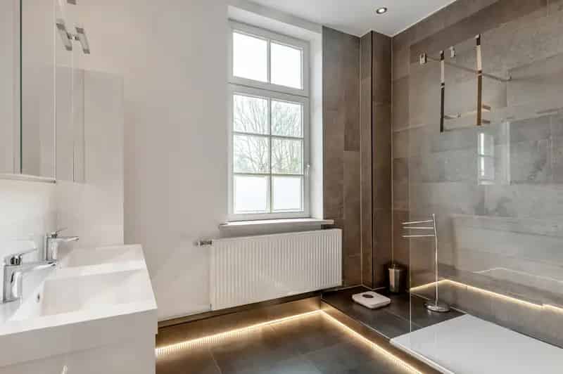 Herenhuis te huur Hasselt Centrum 274m2 Kantoor Ruimte Wonen